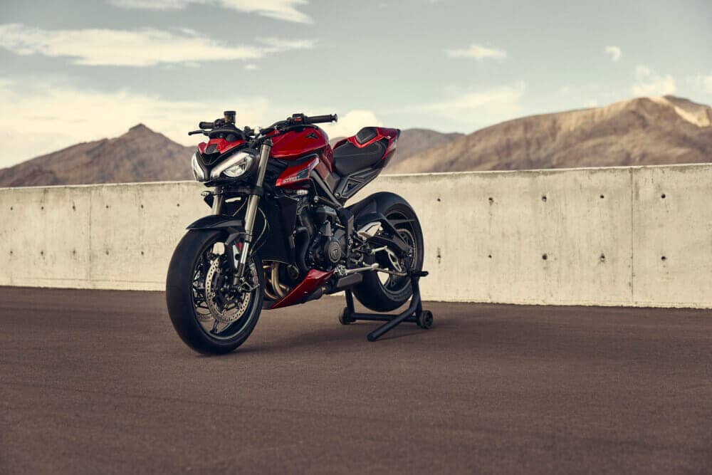 2023 triumph street triple first look 6