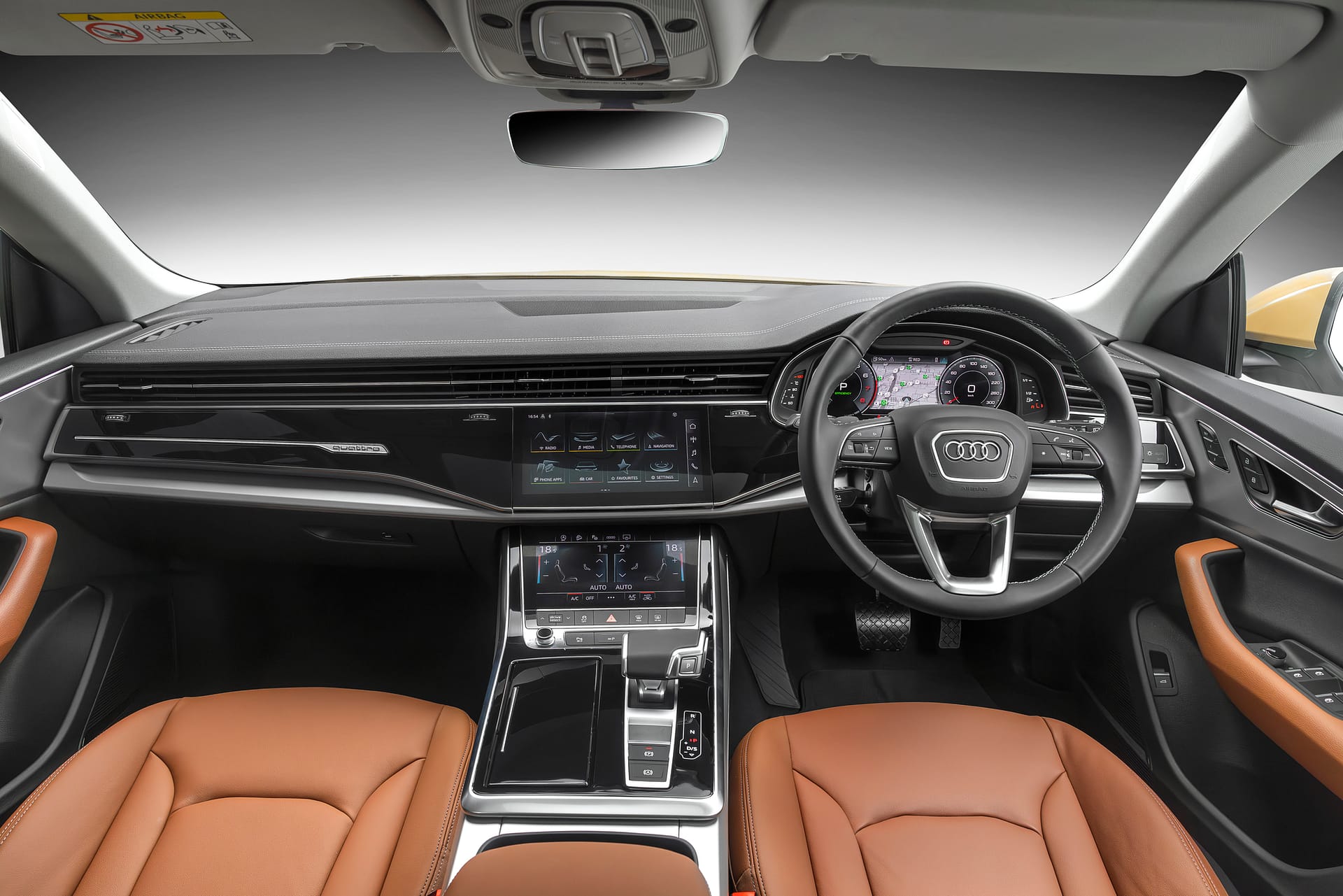 Audi Q8 cabin